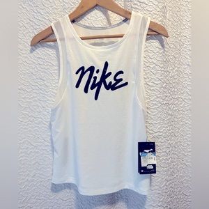Nike Dri-Fit Graphic Tank Top. White. Size M